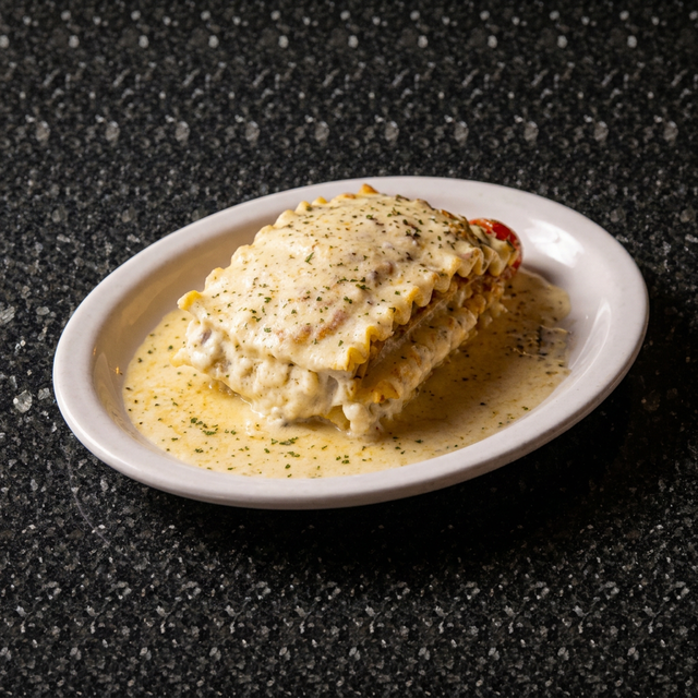 Dio's Chicken Alfredo Lasagna.